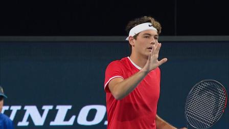 正是被这一 正是被这一